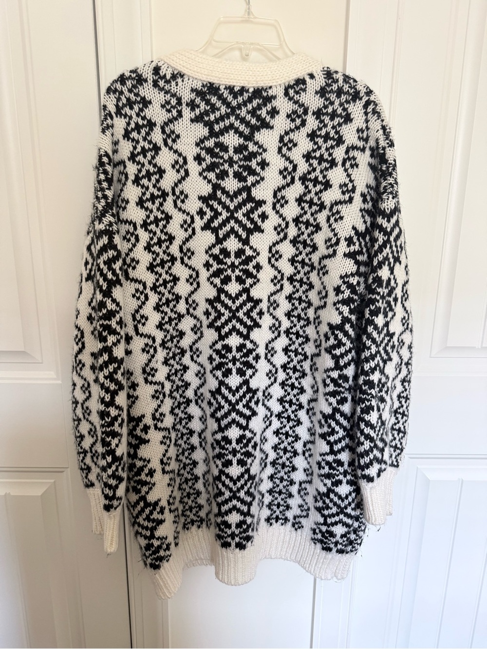 Lulus Black Cream Fair Isle Cardigan Oversized Chunky Knit Grandpa Sweater Sz M - Picture 4 of 4
